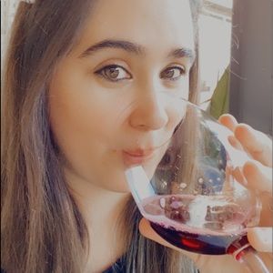 Meet your Posher, Maddie